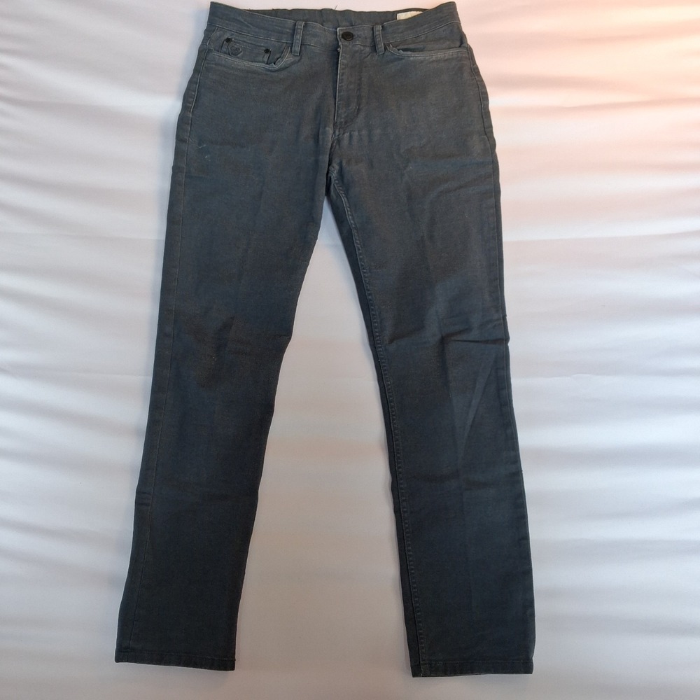 English Lundry Men's stretch denim Jeans 30x32 a zip fly with button closure